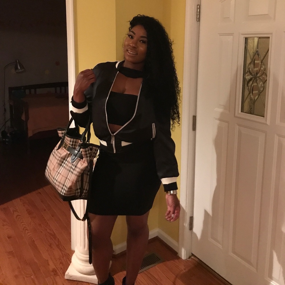 Meet your Posher, Lakeshia